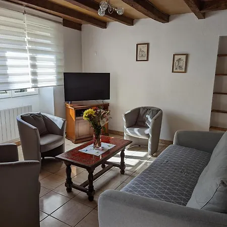 Prázdninový dům Avec Jardin Privatif Et Animaux Acceptes - Fr-1-653-155