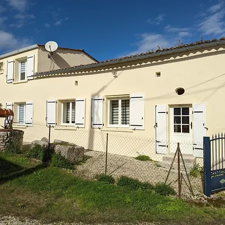 度假居 Avec Jardin Privatif Et Animaux Acceptes - Fr-1-653-155